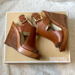MICHAEL Michael Kors Josephine wedges size 6